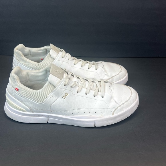 Size 13 - On The Roger Centre Court White Gum - Picture 1 of 10